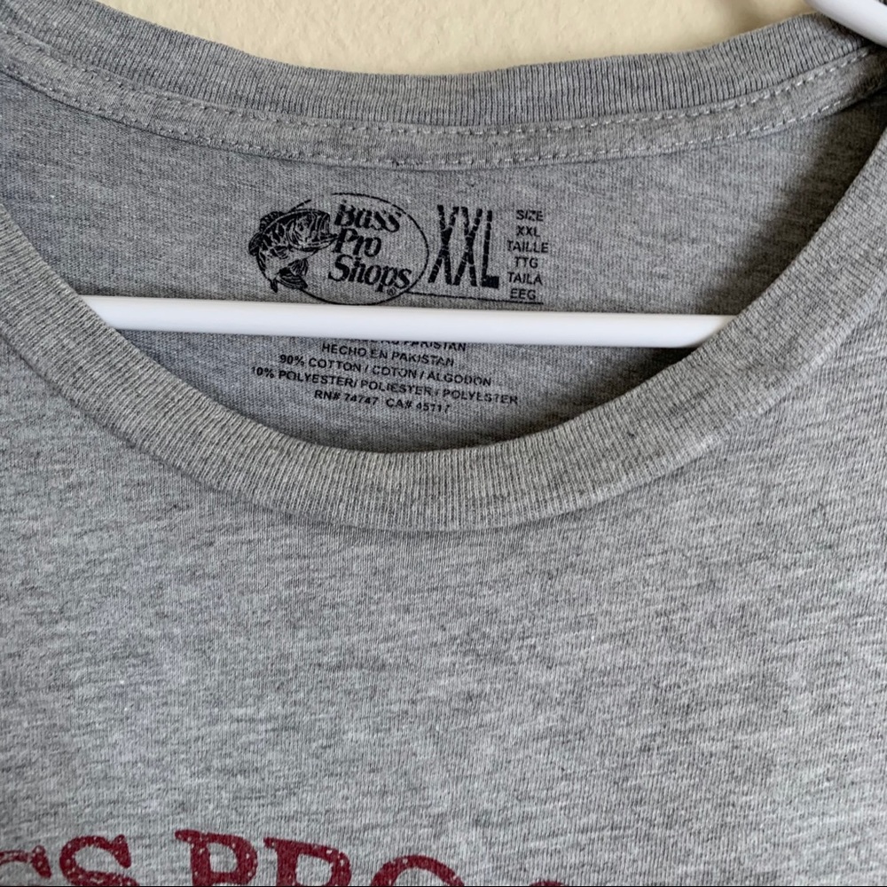 SOLD Bass pro shops graphic tee - Picture 3 of 5